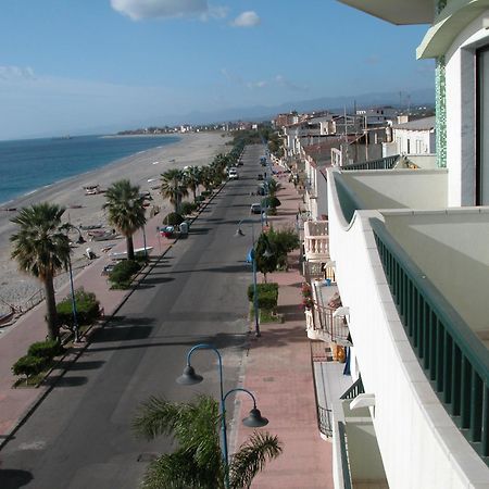 Hotel Ristorante Miramare Marina di Gioiosa Ionica Exterior foto