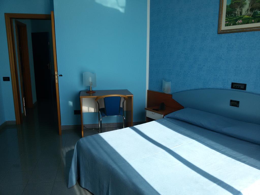 Hotel Ristorante Miramare Marina di Gioiosa Ionica Cameră foto